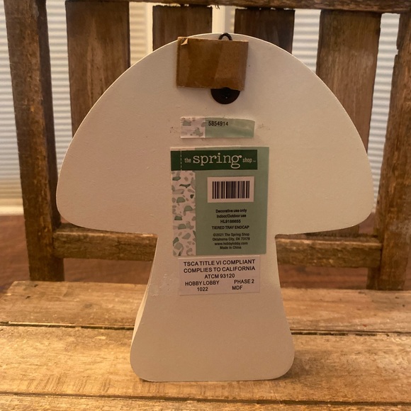 Spring Gnome Tier Tray Decor, Summer Gnome Beaded Garland & Mushroom Wood Sign - Picture 14 of 16